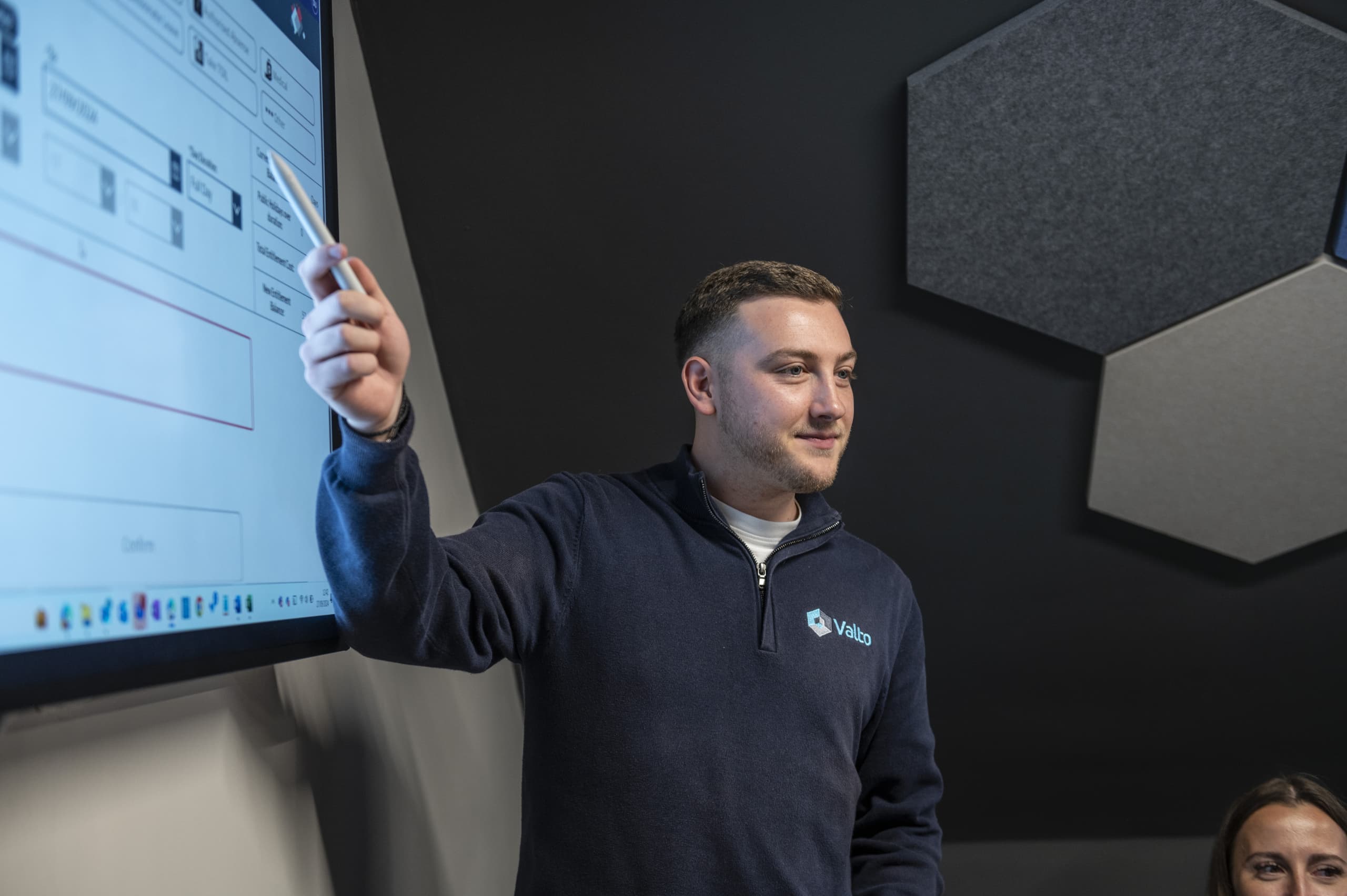 SharePoint Expert shows an intranet
